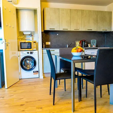 Paolina - Terrasse Parking Clim Wifi - By Tgb Appartement *